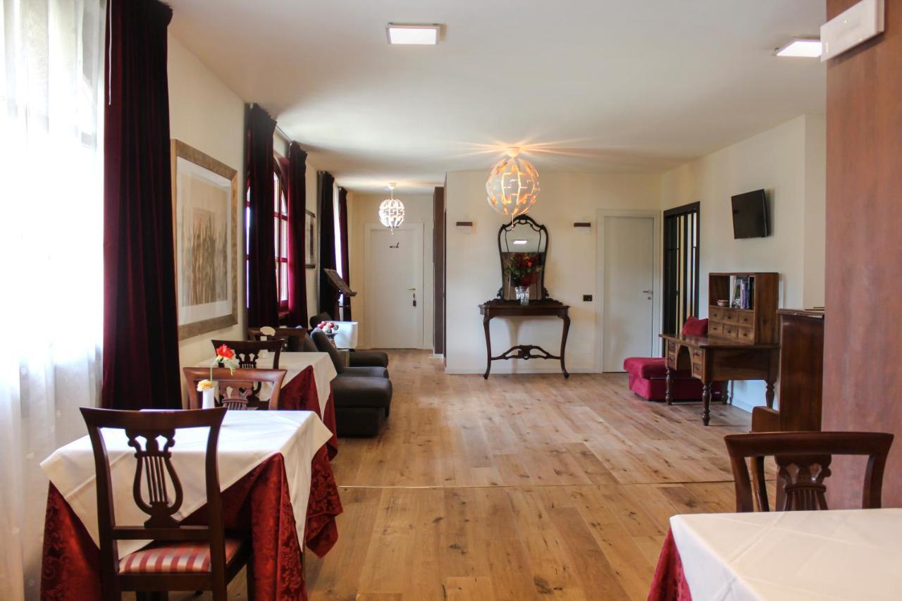 Le Stanze Della Musica Hotel Borgomale ภายนอก รูปภาพ