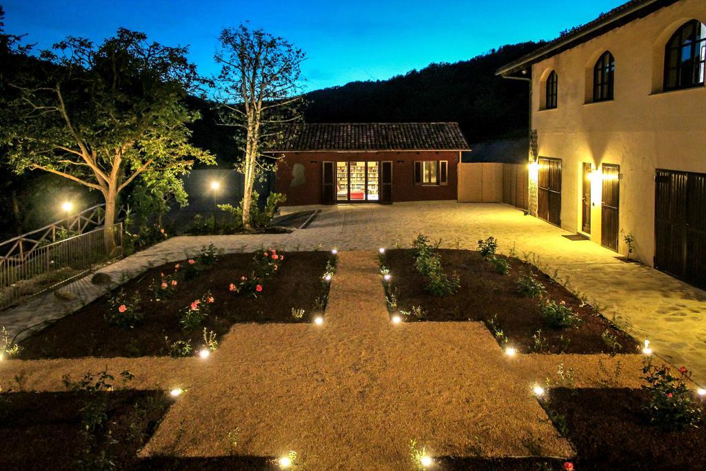 Le Stanze Della Musica Hotel Borgomale ภายนอก รูปภาพ