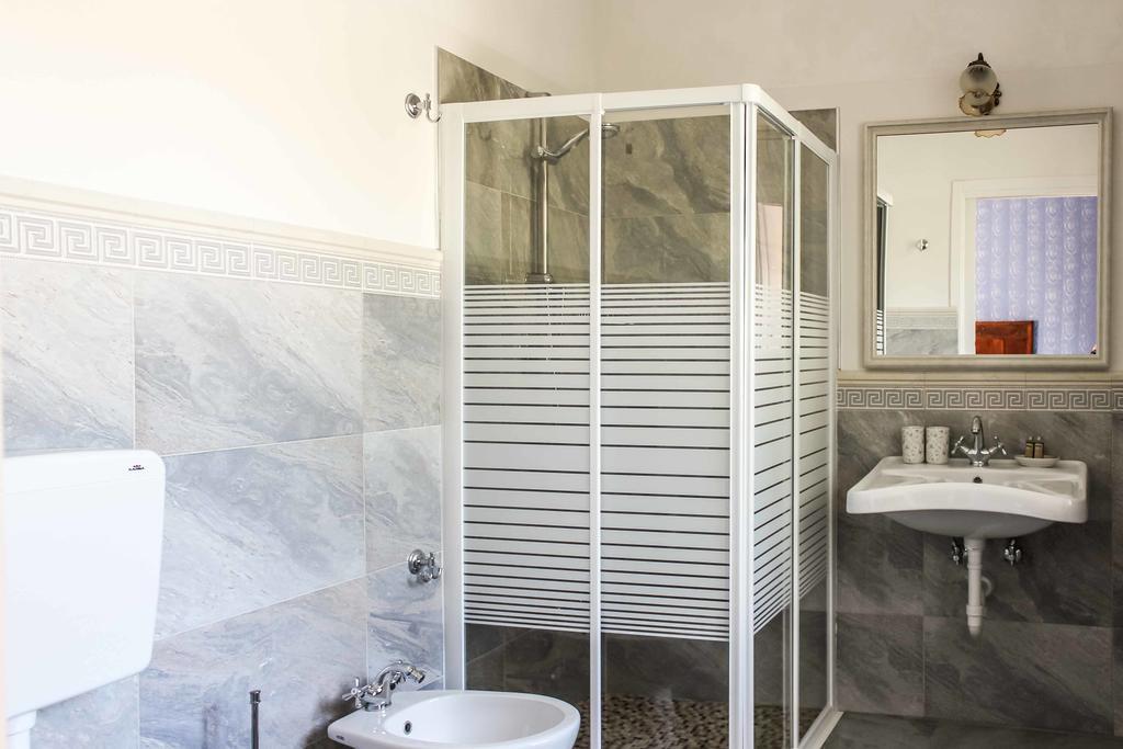Le Stanze Della Musica Hotel Borgomale ภายนอก รูปภาพ